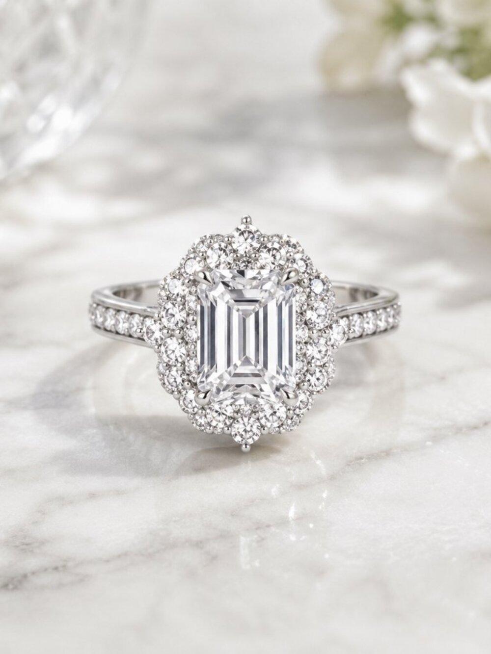 Silver 3.5 CT Emerald Cut Zircon Halo Statement Ring Size 9 NWT